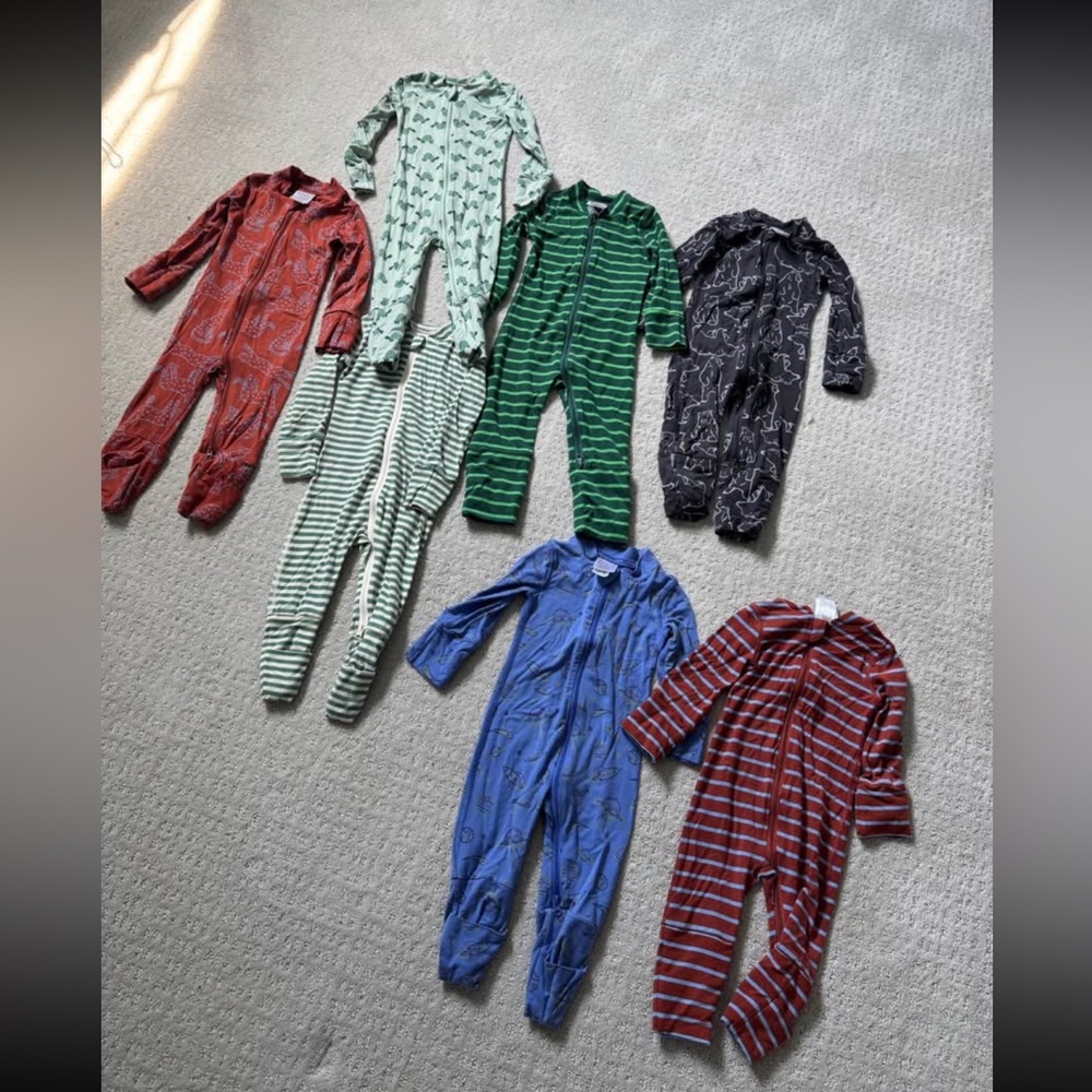 Hanna Andersson Kids One Pieces Footies - Red, Green, Blue, Black